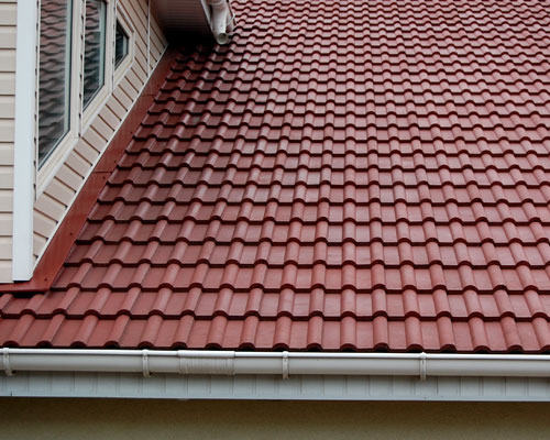 Фото 1 - Красивая крыша из полимерной черепицы