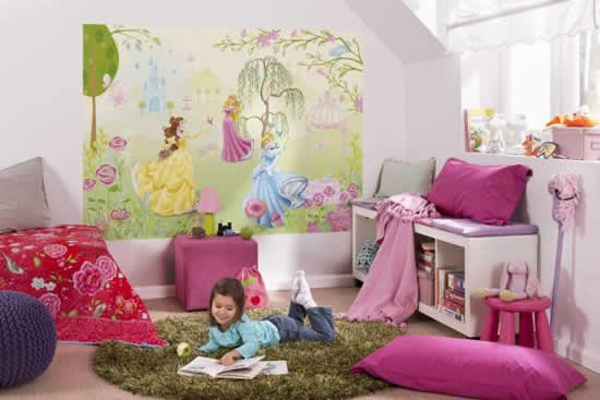 Девочкам нравится ощущать себя принцессами