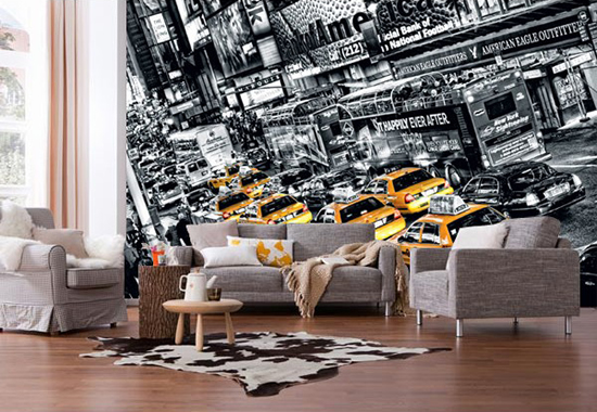 Динамичный сюжет фотообоев для гостиной