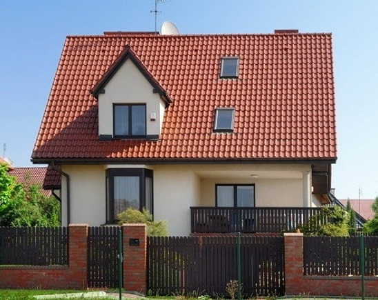 Фото 10 - Дом с красной черепичной крышей