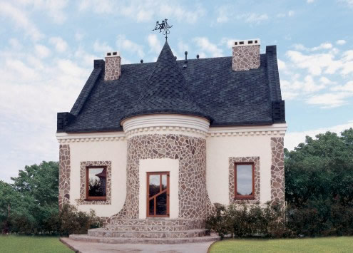 Фото 10 – Финский домик, крытый гибкой черепицей