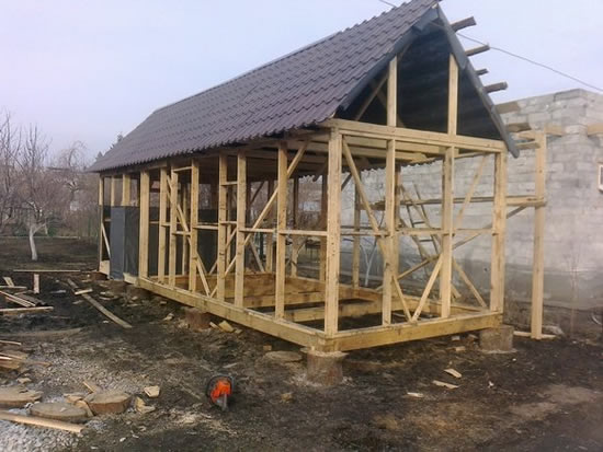 Фото 10 – Обшивка каркаса