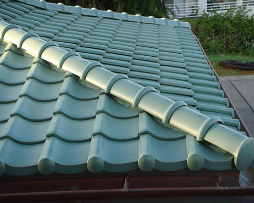 Фото 11 - Бирюзовая крыша из полимер-песчаной черепицы