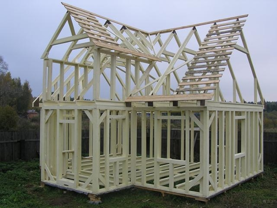 Фото 12 – Каркас для будущего дачного дома