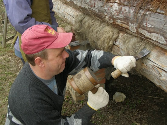 Фото 14 - Конопатка сруба