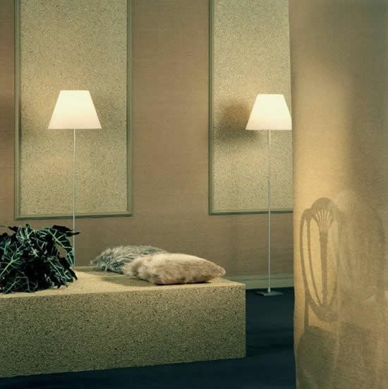 Пример комбинирования. Рамка для светлых обоев