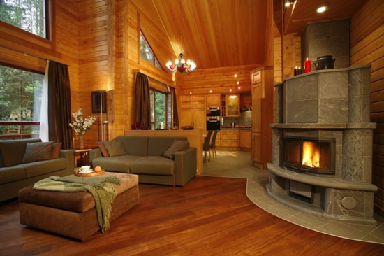 Фото 19 – Гостиная дома, возведенного из дерева
