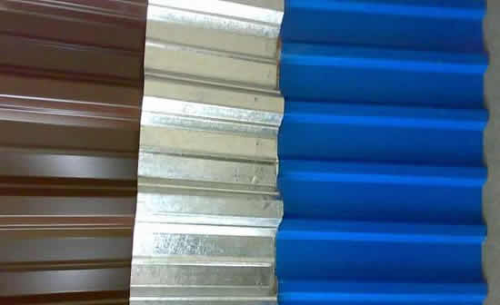 Фото 2 – Цветной профнастил