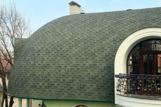 Фото 2 - Необычная яркая кровля из гибкой черепицы