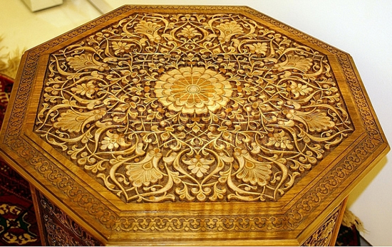 Фото 2 - Восточная резьба по дереву