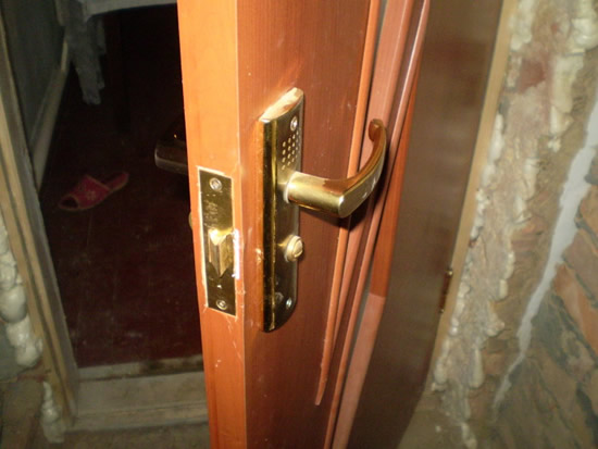 Фото 3 — Дверной замок