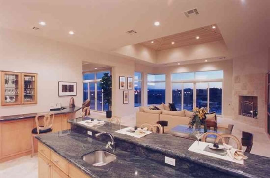 Фото 3 - Двухуровневые потолки из гипсокартона на кухне