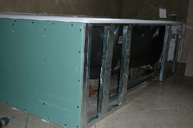 Фото 3 — Монтаж экрана из гипсокартона под ванну