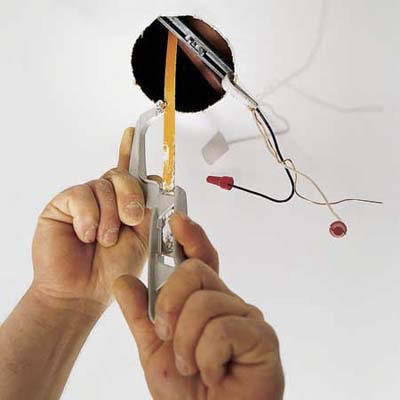 Фото 3 - Монтаж люстры