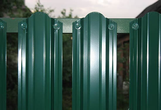 Фото 3 – Штакетник баррера