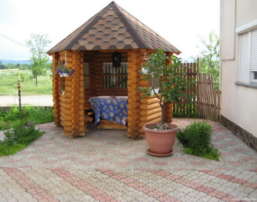 Фото 3 – Тротуарная плитка с узором