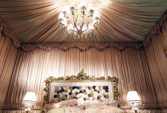 Фото 4 - Драпировка потолка и стен тканью