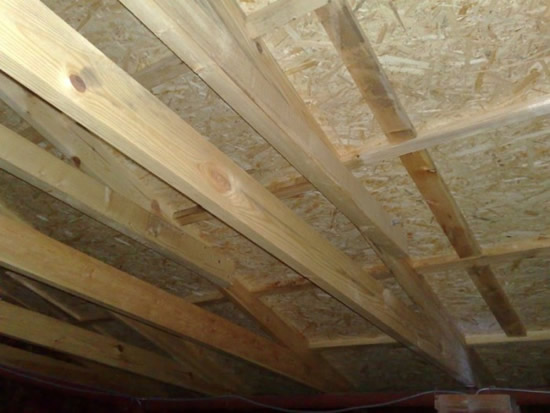 Фото 4 – Кровля беседки на начальном этапе