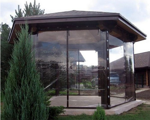 Фото 4 – Прозрачные пластиковые шторы