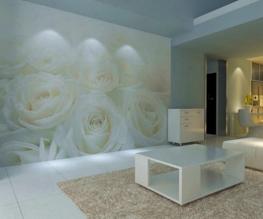 Крупный рисунок на фотообоях сужает пространство комнаты, даже несмотря на использование белого цвета как доминирующего