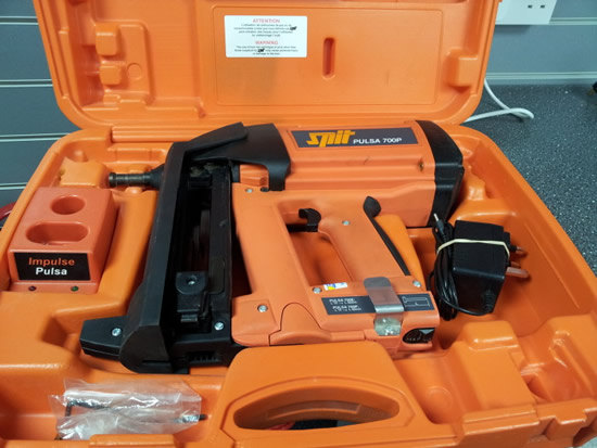 Фото 5 — Монтажный пистолет SPIT Pulsa 700P