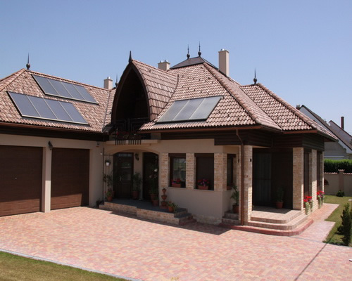 Фото 5 – Сложная кровля из натуральной черепицы