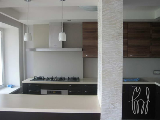 Фактурная штукатурка на кухне