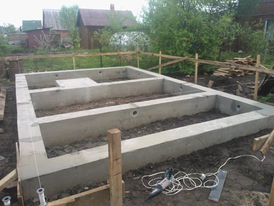 Фото 6 - Ленточный фундамент сруба