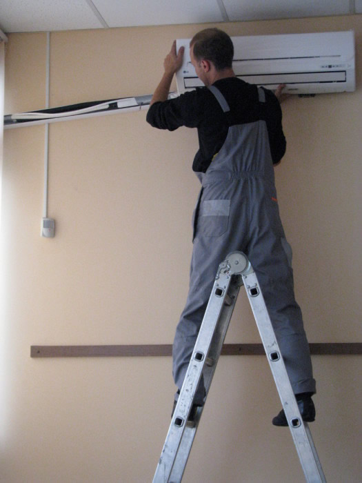 Фото 6 — Установка внутреннего блока кондиционера