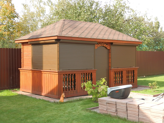 Фото 6 – Жалюзи для беседки