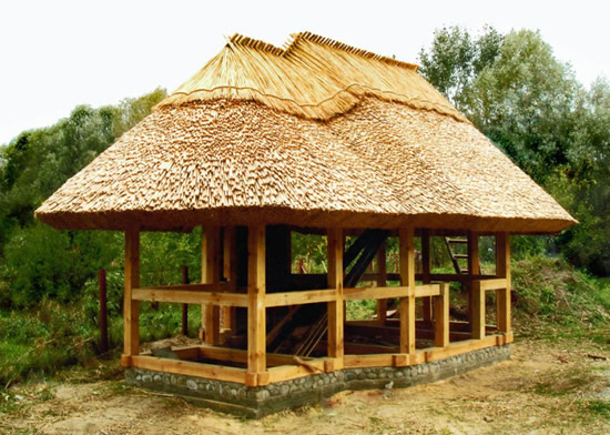 Фото 7 – Беседка из камыша