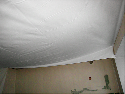 Закрепление пленки перед натяжкой