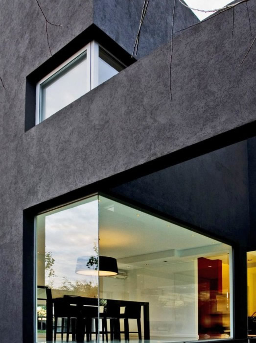 Фото 9 - Декор фасада дома в современном стиле