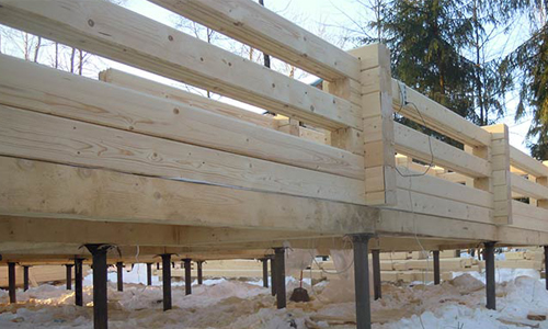 Фото 9 – Обвязка винтовых свай брусом