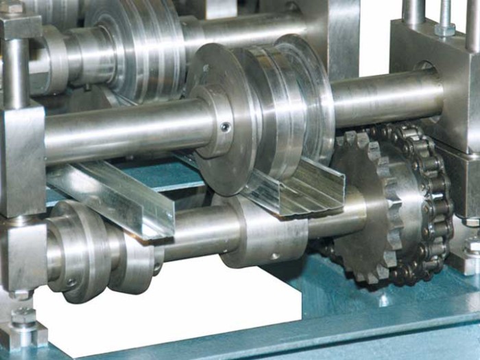 Фото 9 - Станок для производства профилей для гипсокартона