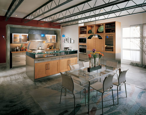 Металлические потолочные балки в интерьере