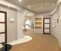 Фото 13.1 – Натяжной потолок Descor, глянец, цвет бежевый, в прихожей