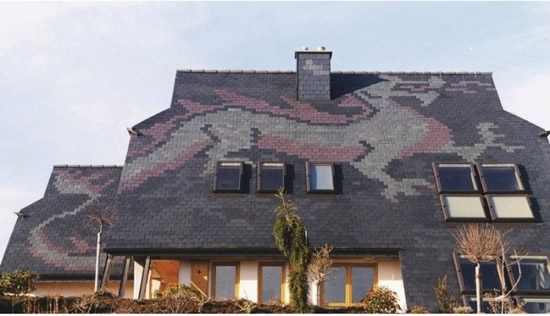 Фото 21 - Цветовое разнообразие битумной черепицы позволяет воплощать самые оригинальные дизайнерские решения