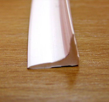 Фото 5 – Пристенный уголок