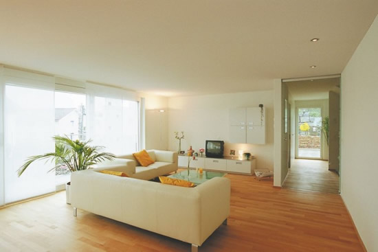 Фото 7 – Стандартный тканевый натяжной потолок с подсветкой