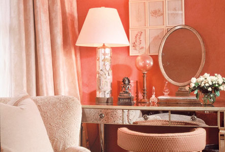 Персиковый цвет в спальне