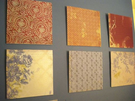 Использование цветных полотен для оформления пустой стены