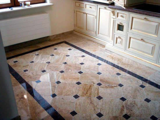 Как класть плитку на пол идеально