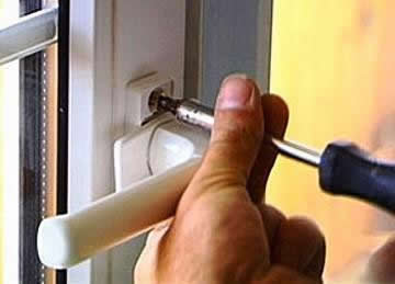 Как отрегулировать пластиковые окна 1