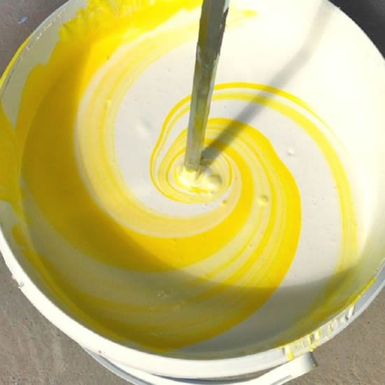 механизированное перемешивание краски