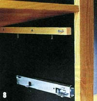 Крепление скрытой полки