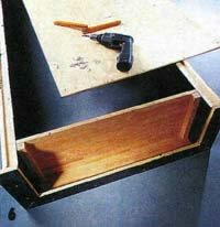 Собираем цоколь шкафа