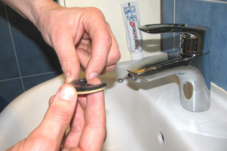 Замена смесителя своими руками